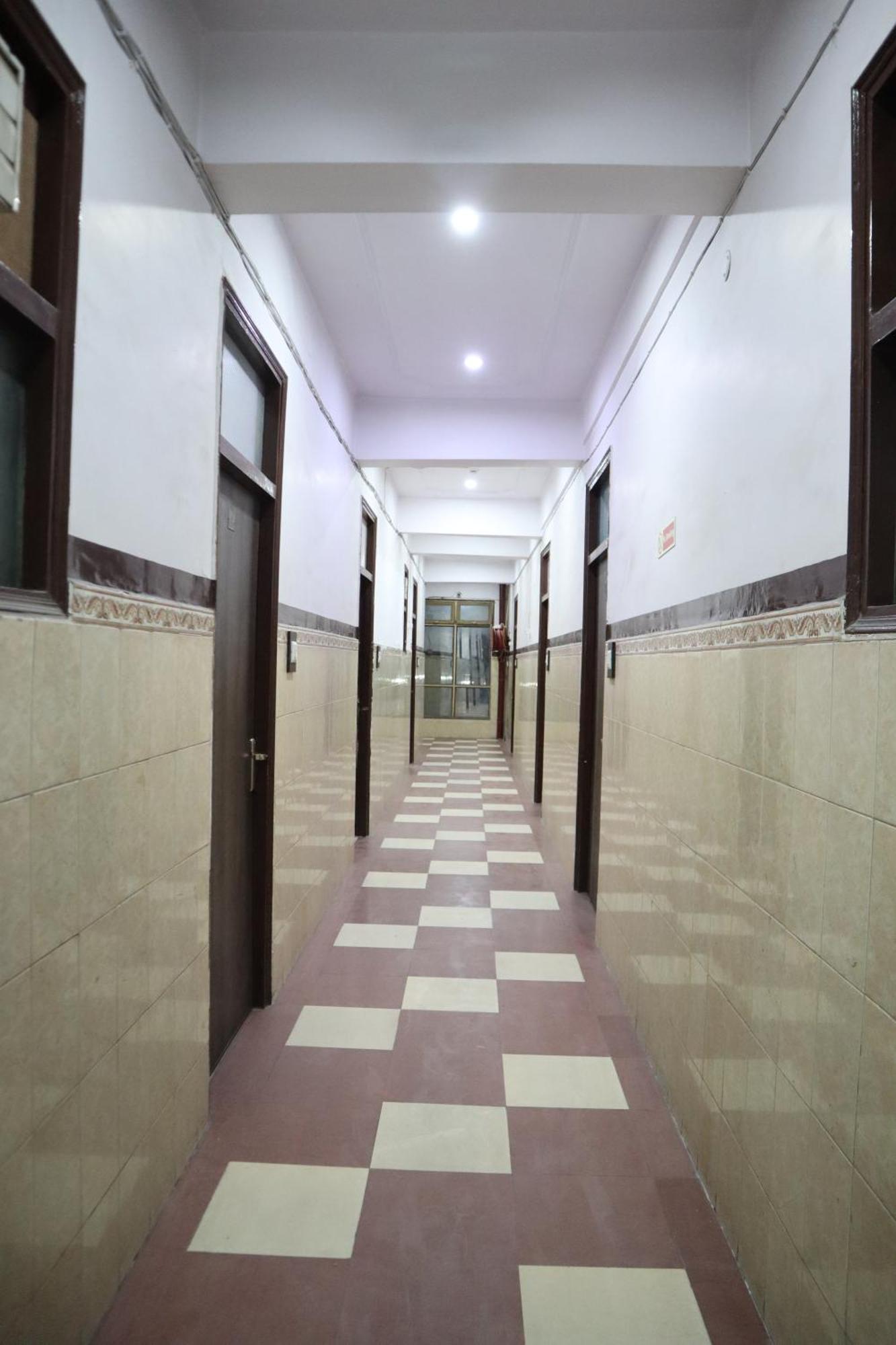 Hotel P R Palace Lucknow Exterior photo