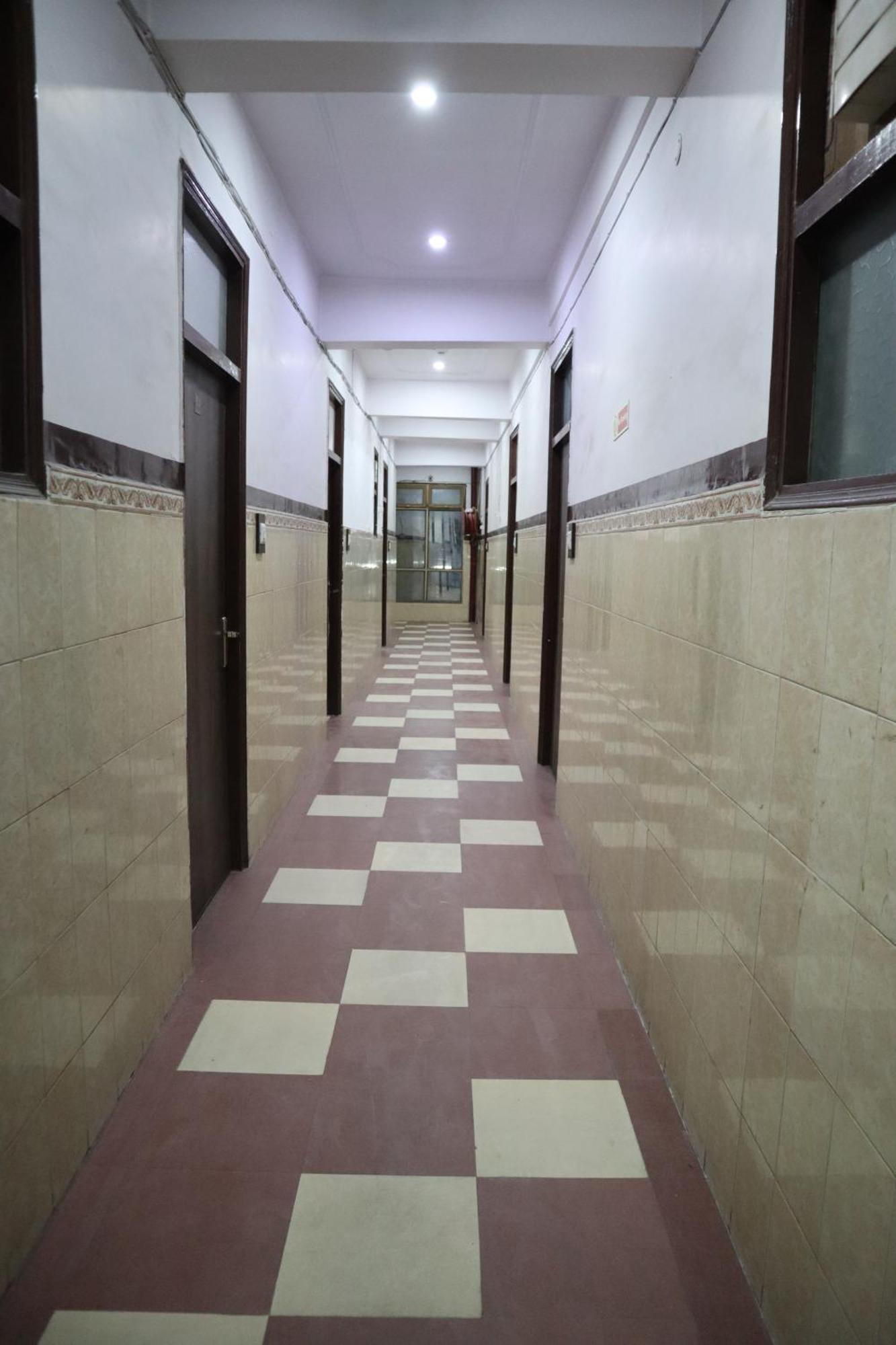 Hotel P R Palace Lucknow Exterior photo