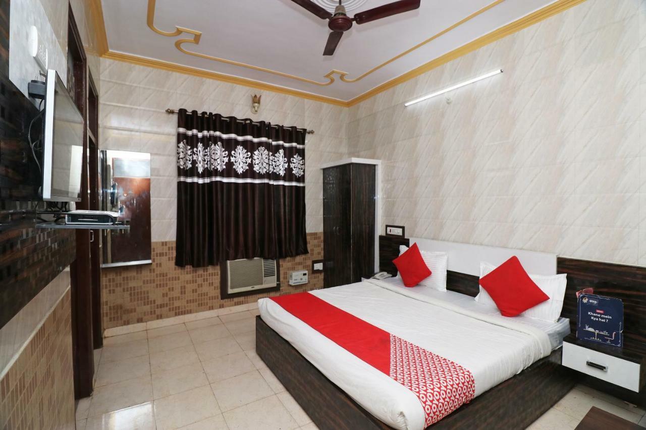 Hotel P R Palace Lucknow Exterior photo